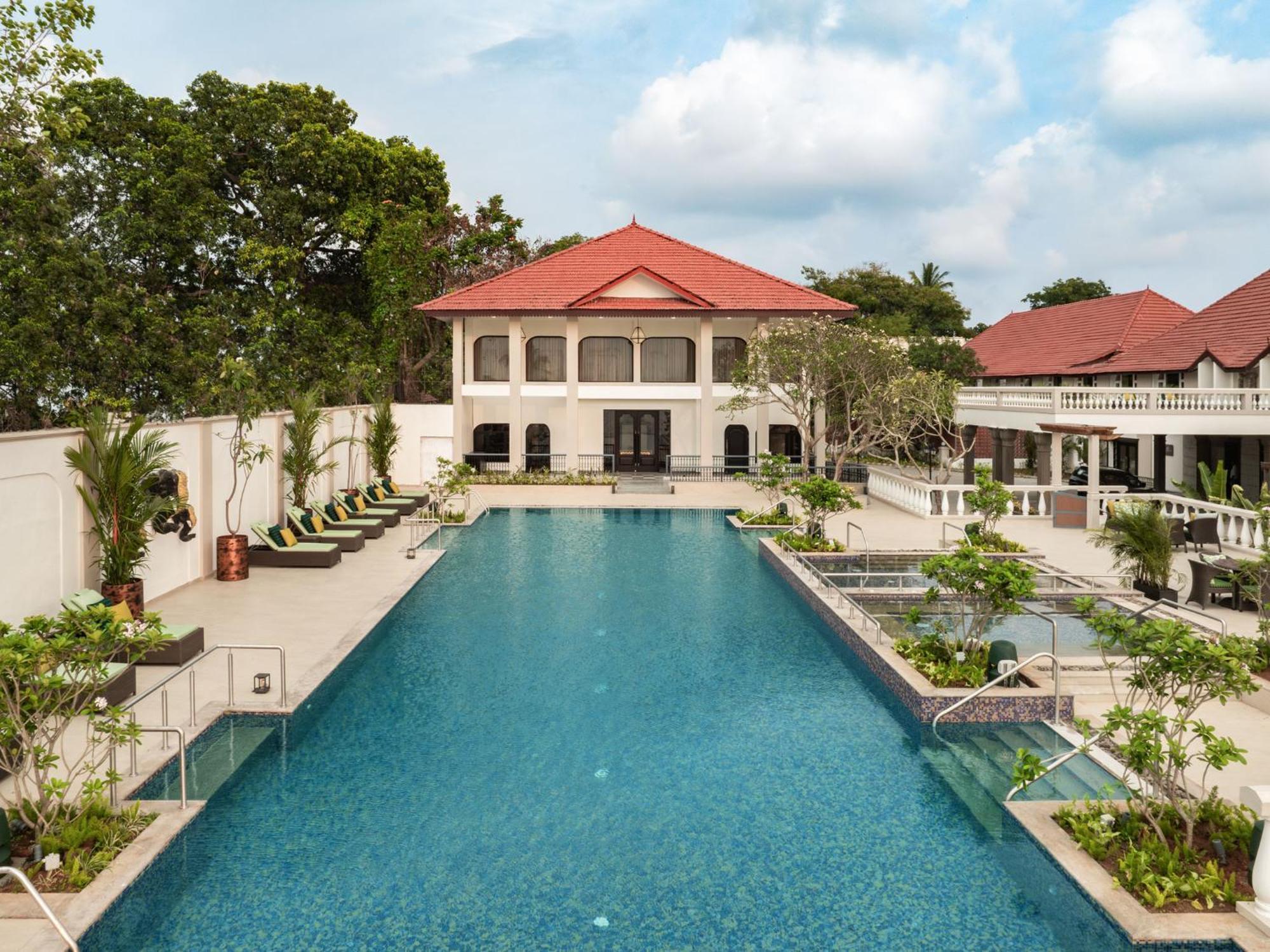 ทัช มาลาพร รีสอร์ต แอนด์ สปา โคชิน Hotel Kochi ภายนอก รูปภาพ